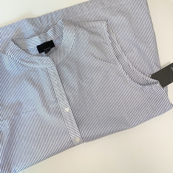 Lumiere white blue stripe Sleeveless Button up Blouse. NWT - Picture 7 of 11
